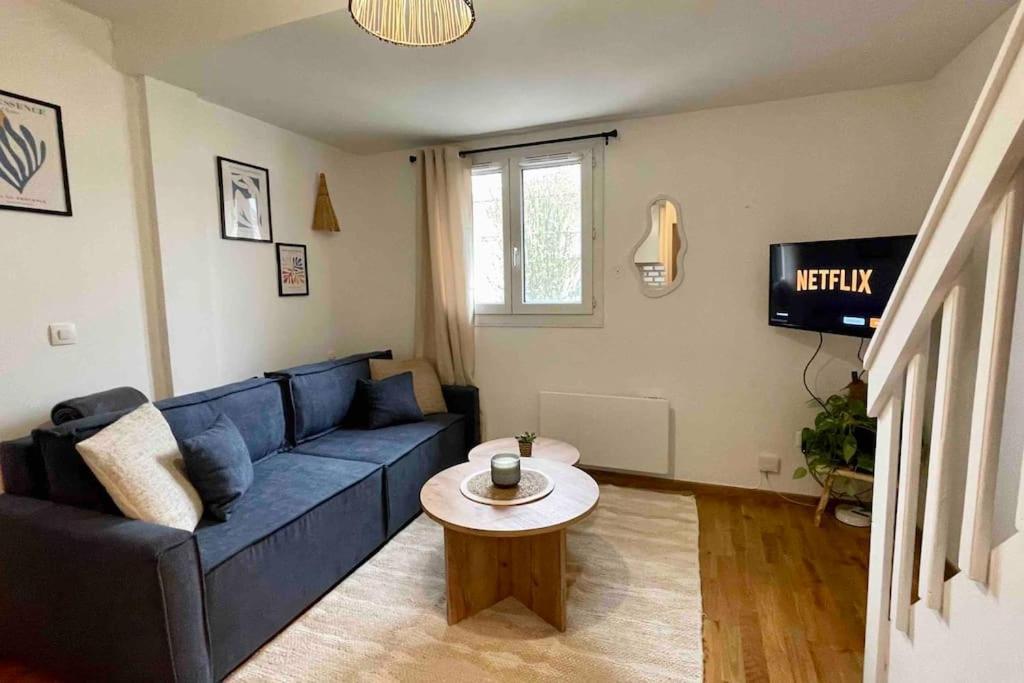 Le Staybussy - Duplex Proche Disneyland & Paris Bagian luar foto